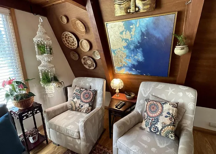 Gorgeous A-Frame By The Beach In Otter Rock, Oregon