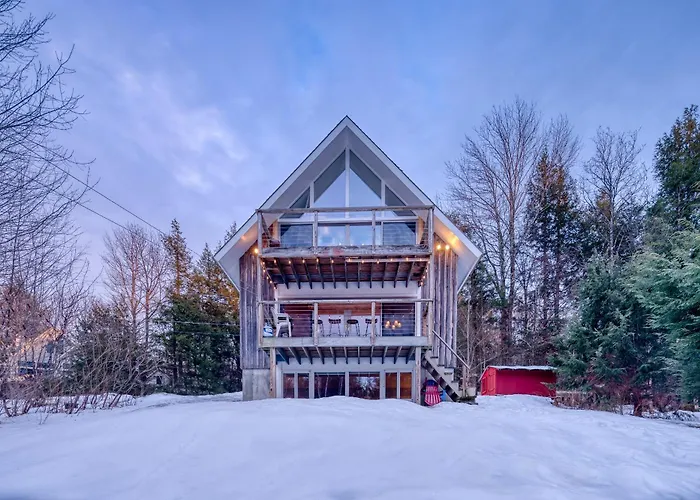 Classic Stowe Ski Chalet Chalet