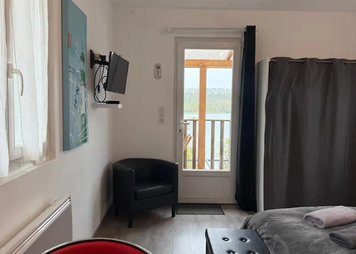 Le Chalet De La Liez