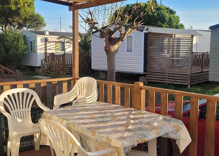 Mobile Home climatisé 2 chambres Camping NOVELA