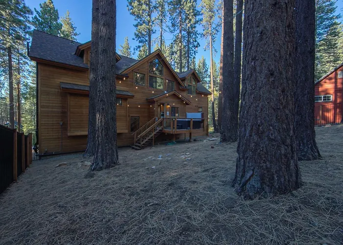 The T-Pot Chalet For 12