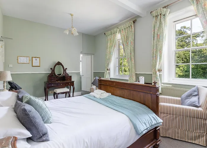 Albert Cottage Hotel