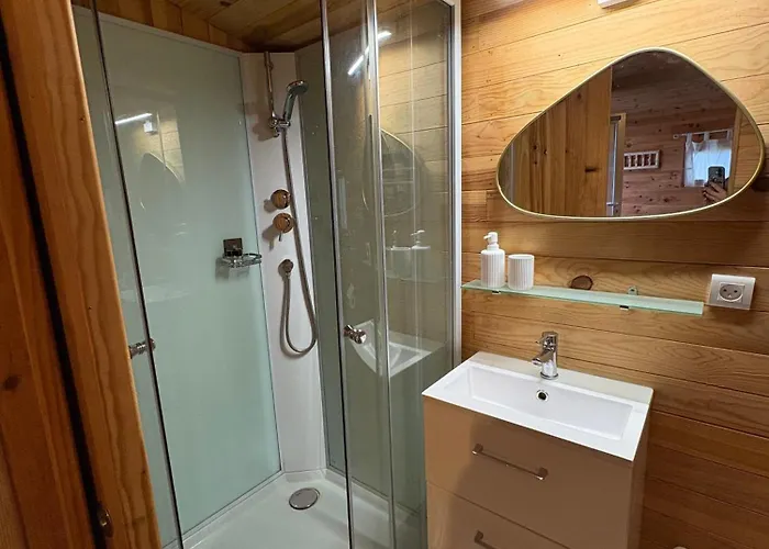 Le Chalet Des Pins - La Forge De Clermont