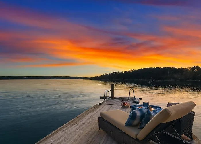 Waterfront Cabin - 15 Minutes From Downtown Oslo