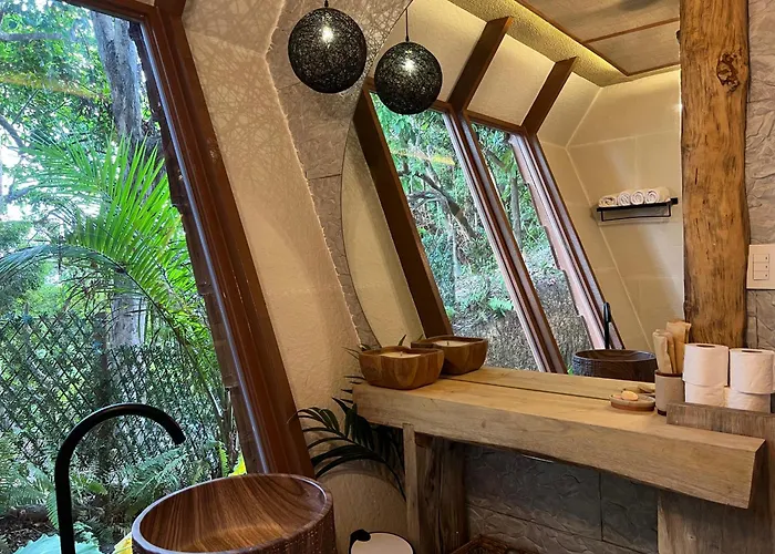 The Lovestruck - Glamping At Karuna El Nido