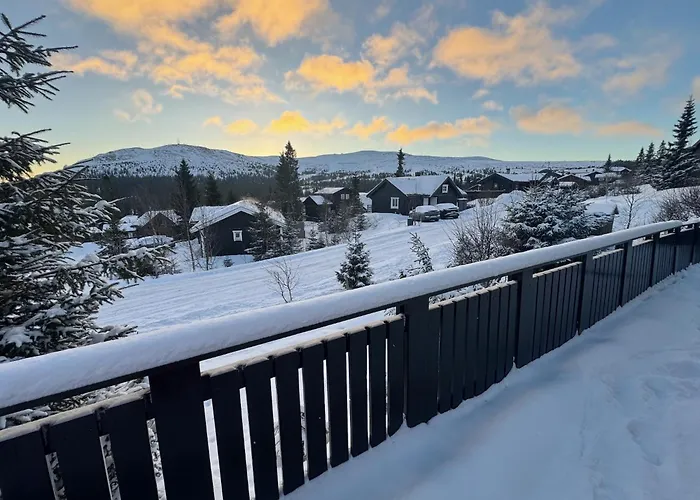 Cosy Ski-In Ski-Out Mountain Cabin With Sauna