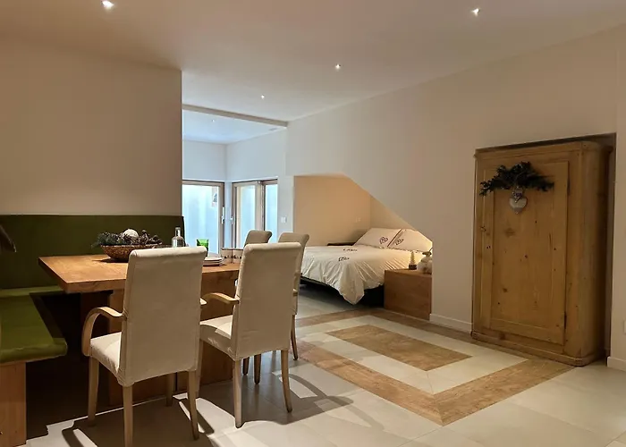 Alpine Rooms&Suites Livigno - Camana Noa