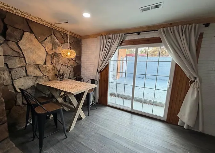 Cozy Cabin