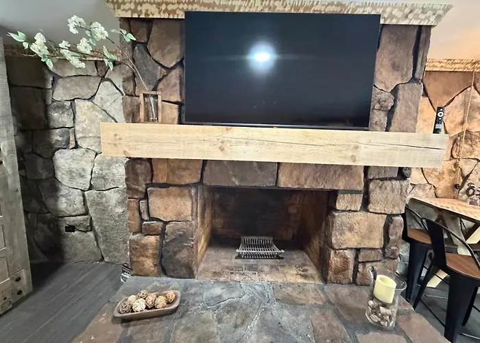 Cozy Cabin