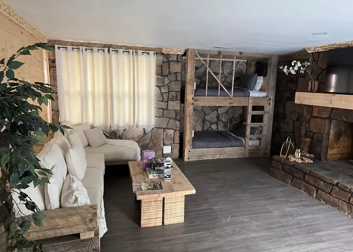 Cozy Cabin