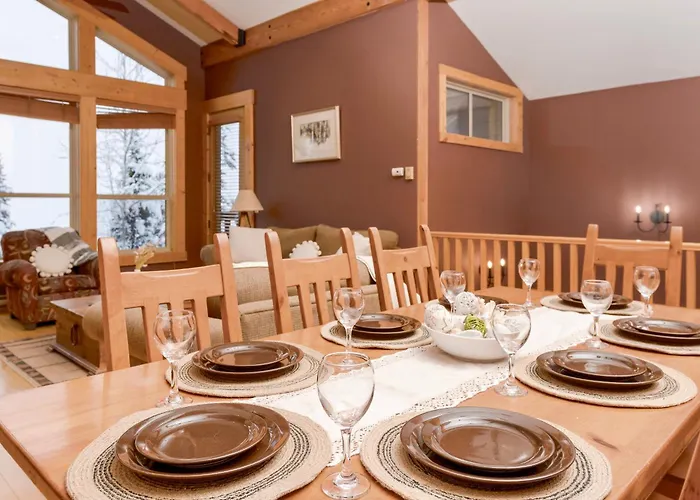 Eagle Ridge Pet-Friendly Chalet