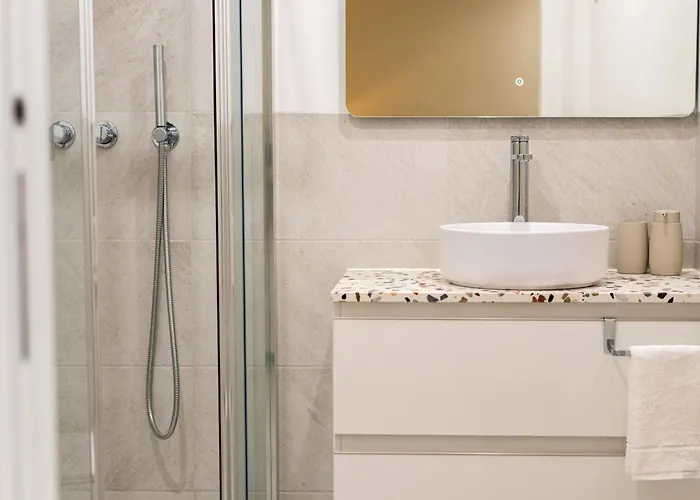 Villa 41 - Private Studios Faro Airport, Beach&City Center