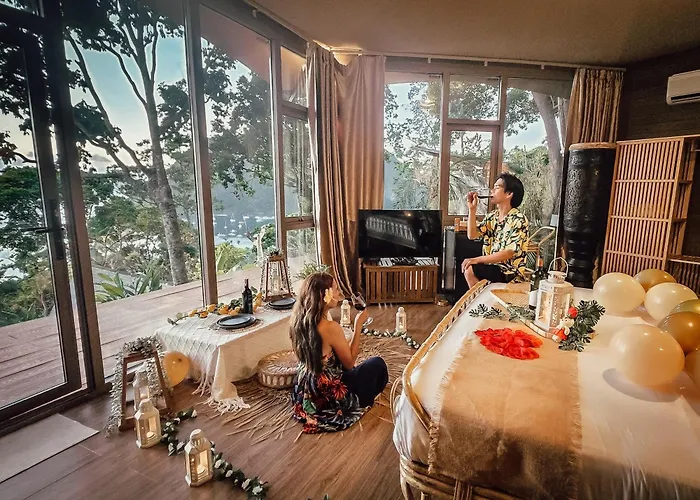 The Love Triangle - Glamping At Karuna El Nido