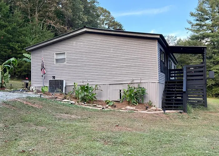 Black Bear Hideaway