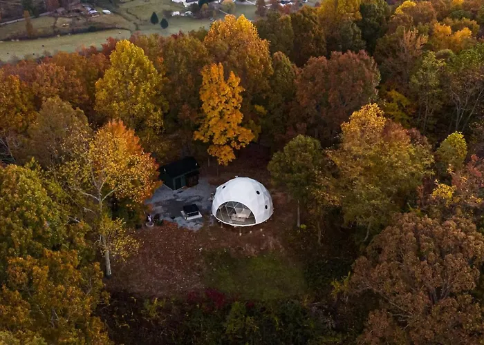 Asheville Luxury Glamping Dome - Mountain Views, And Hot Tub!