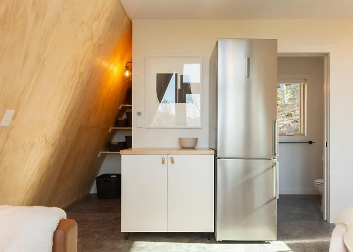 Romantic New A-Frame Cabin, Views, Hot Tub!