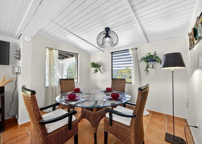 Escape To A Mountain Hideaway W- Jacuzzi & Scenic Views In Cayey