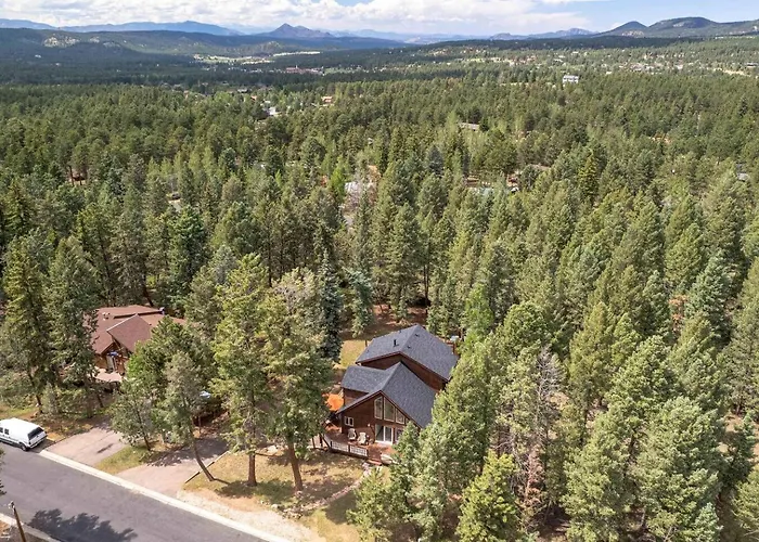 Sun Mountain Chalet