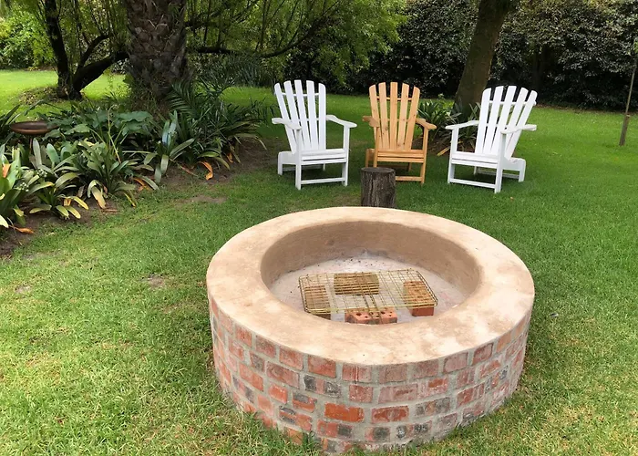 Swannie Creek Private Nature Retreat With Hot Tub And Fireplace