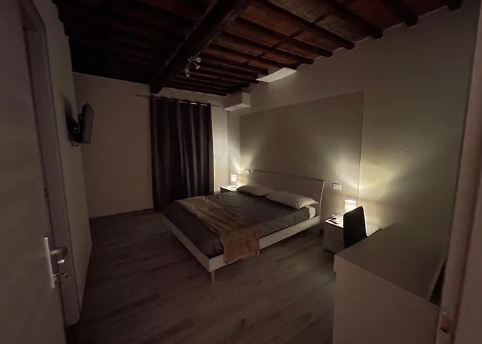 Rent Room Iacopo
