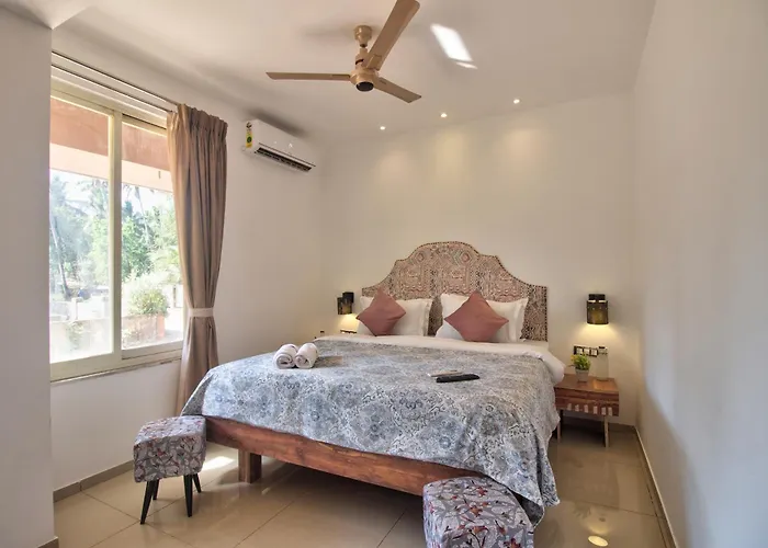 Guest house: Sapphire Close