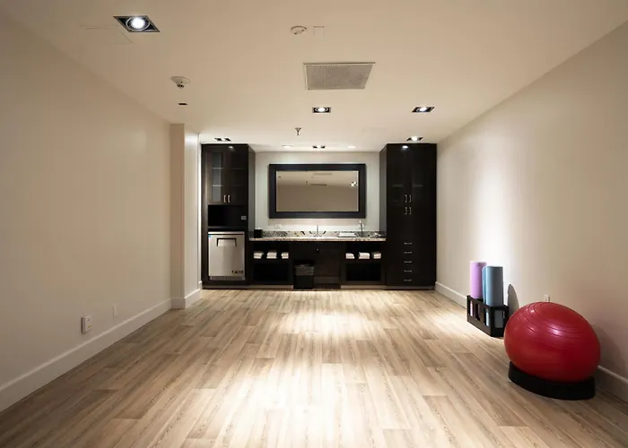 Doubletree By Hilton Hotel Houston Hobby Airport