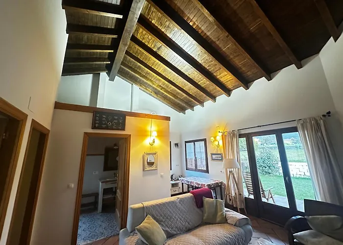 Apartamentos Rurales La Carbayala