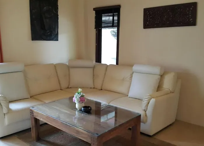 Baan Tropicana