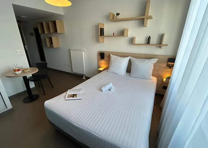 Nemea Appart Hotel Elypseo Strasbourg Port