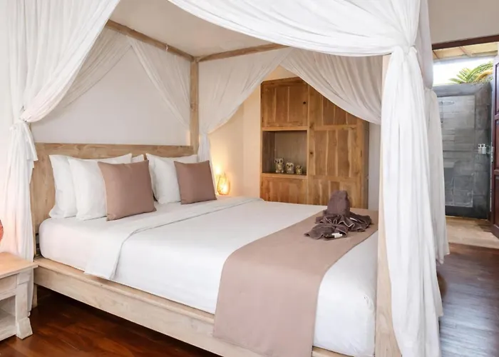 Villa Bewa By Villa Finder