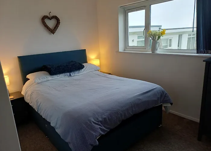 Chalet 18 Widemouth Bay Holiday Village