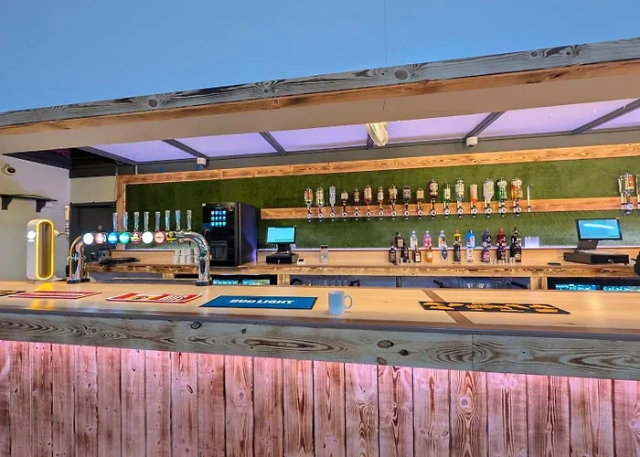 Beachcomber Sunbeach: Pet-Friendly Chalet with Club Access