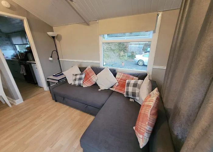 No. 4 Sunny Lodge By The Sea