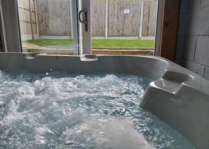 The Sunset "With Private Hot Tub"
