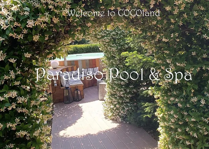 Vintage Cottage By The Sea In Cocoland