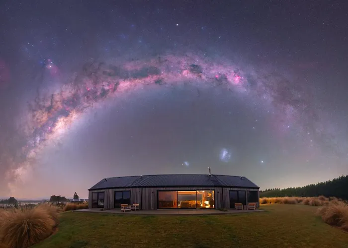 Mana Waiora Retreat - Luxury In Raw Wilderness