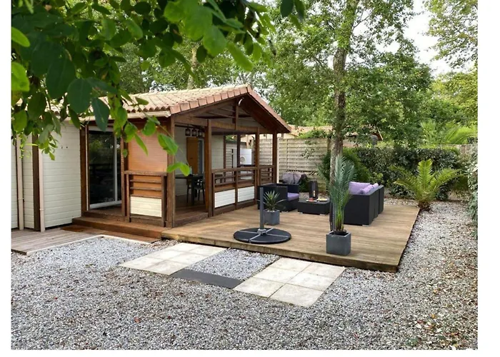 Les Flots Dazzure -Chalet Piscine Loisirs
