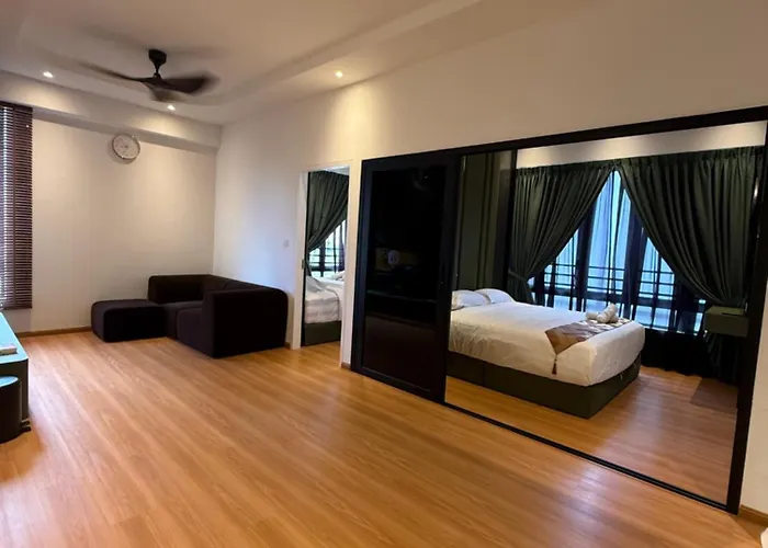 Adik Aisyah 2 Room Suite Modern By Muji Centrum Brinchang