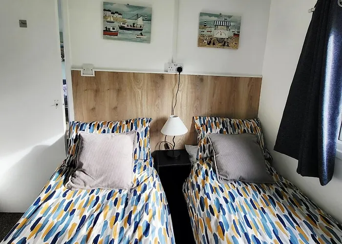 Chalet 18 Channel View Bideford Bay Holiday Park
