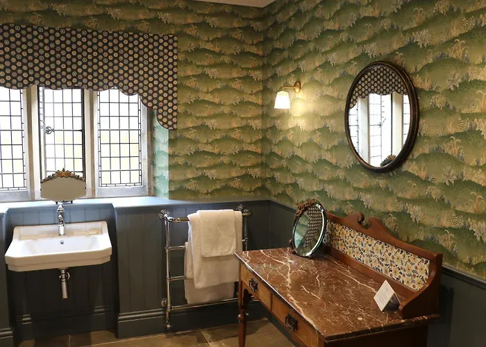 Hever Castle Luxury Bed And Breakfast