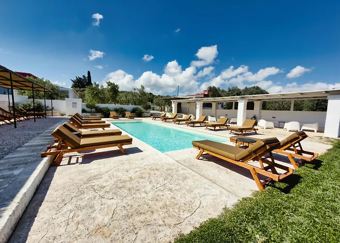  Tenuta Amostuni-Country House