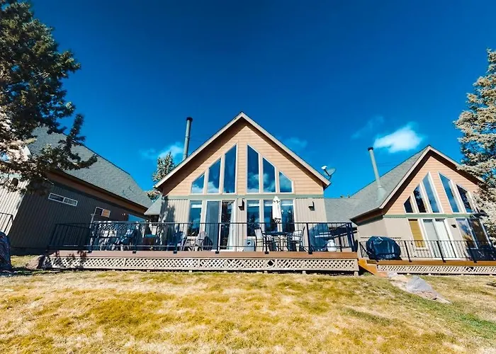 Eagle Creek Chalet On The Pond