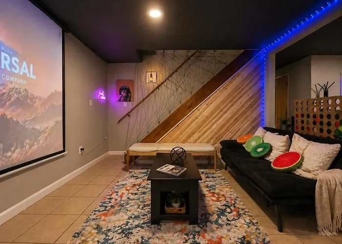 Zen Spa Oasis Retreat Sauna/Hotub/Firepit/Fun/Gameroom