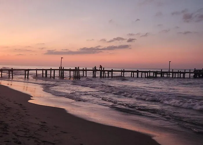Elegant Chalet 2 Minutes From The Beach Ideal Families
