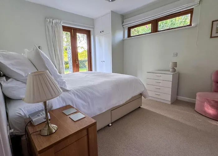 Willow Cottage