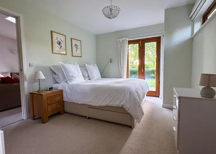 Willow Cottage