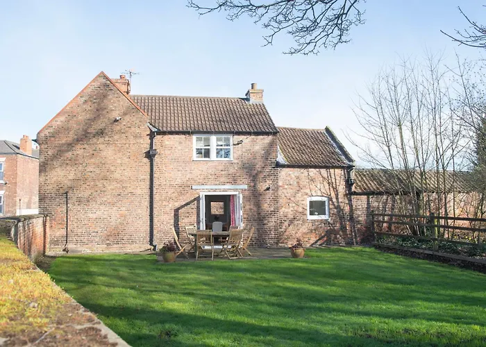Carlton Towers Estate - Stapleton Rooms & Parkgate Cottages