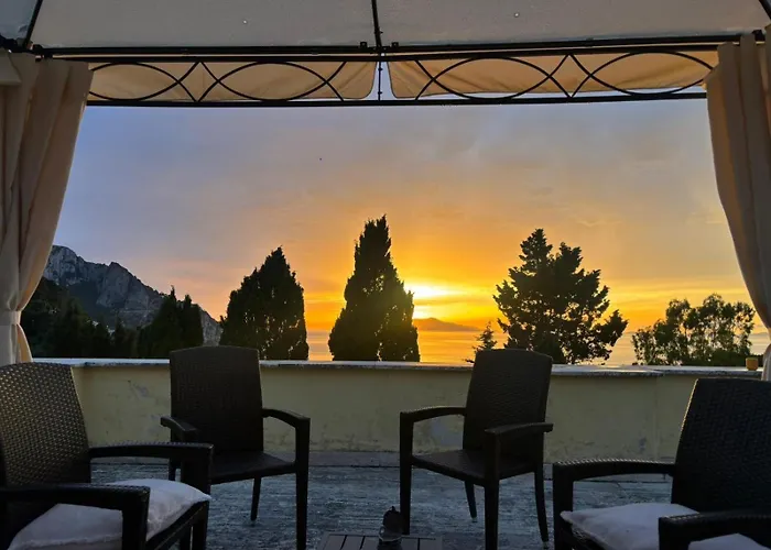 Villa Aurora Caprese