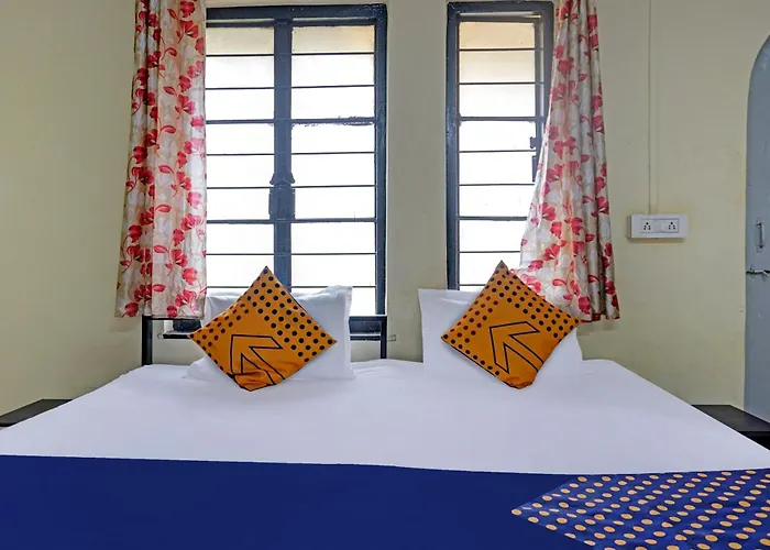 Сity center hotels Spot On Prakash Residency, Near Hanuman Gym Ajmera Colony, Pimpri