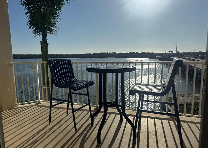 Boca Ciega Resort
